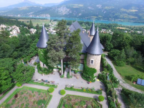 Chateau De Picomtal Crots